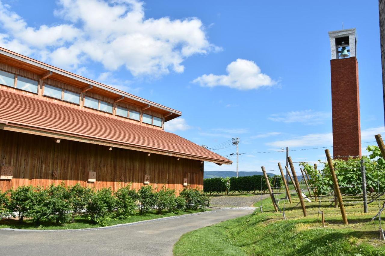 Hotel Hanafuji Inn Nakafurano Kültér fotó